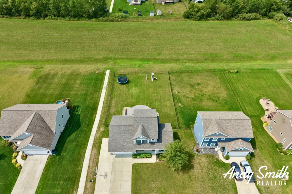 2561 Green Rush Lane Zeeland, MI 49464