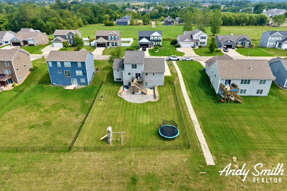 2561 Green Rush Lane Zeeland, MI 49464
