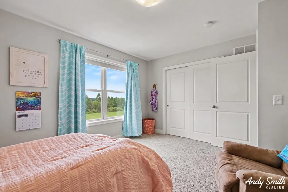 2561 Green Rush Lane Zeeland, MI 49464