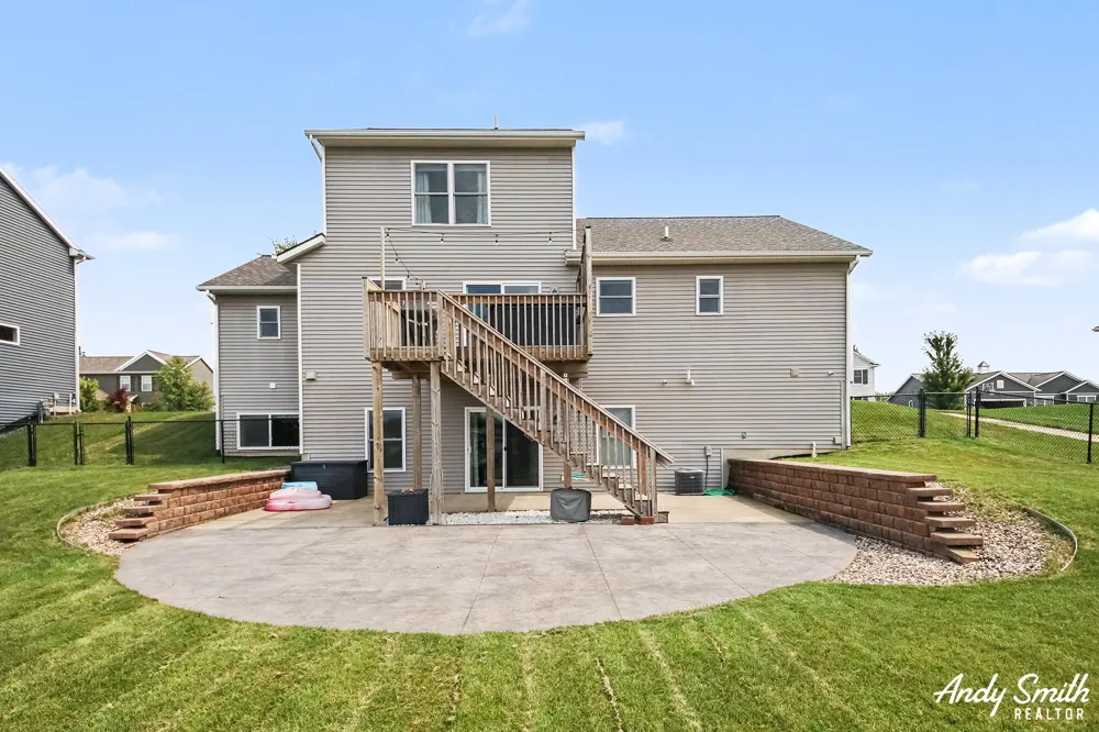 2561 Green Rush Lane Zeeland, MI 49464
