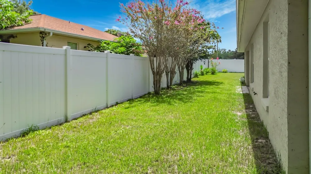 6765 NW 14th Avenue ocala, FL 34475