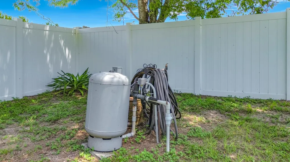 6765 NW 14th Avenue ocala, FL 34475