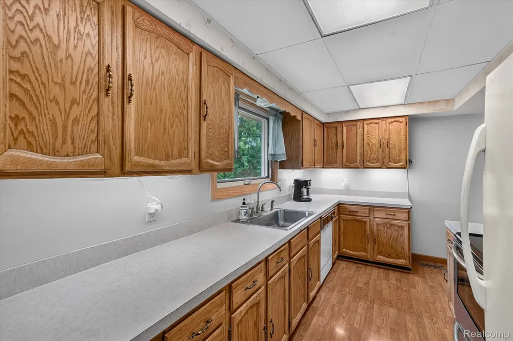 6895 Stow Road Conway Township, MI 48836
