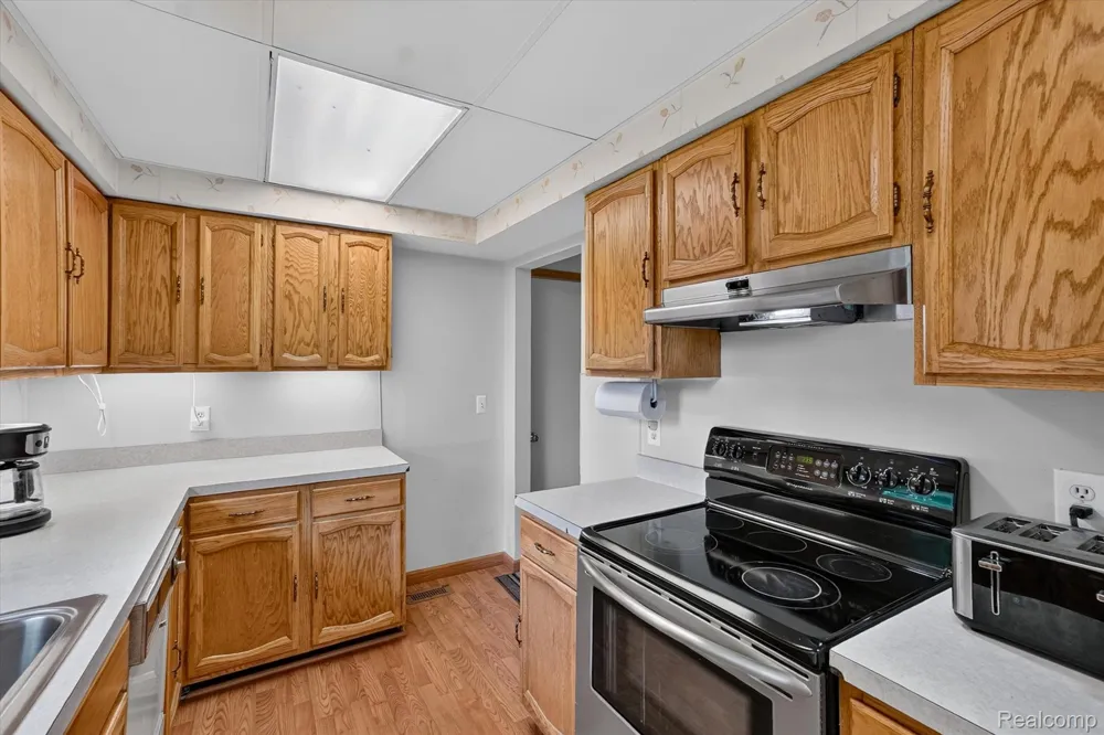 6895 Stow Road Conway Township, MI 48836