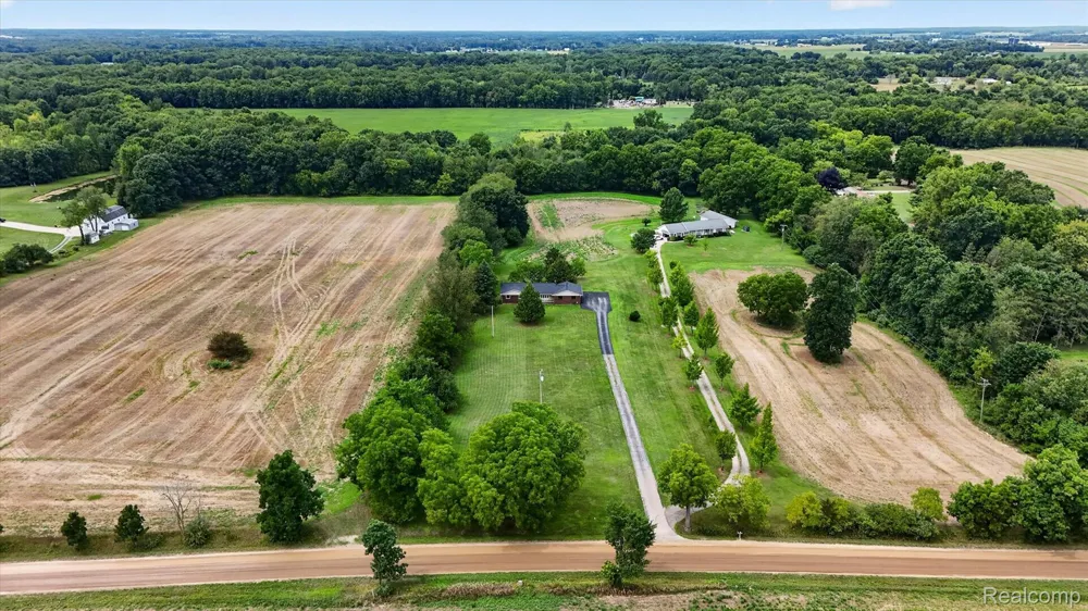 6895 Stow Road Conway Township, MI 48836