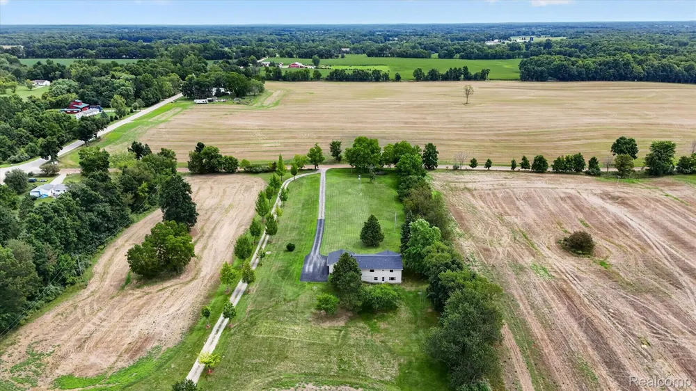 6895 Stow Road Conway Township, MI 48836