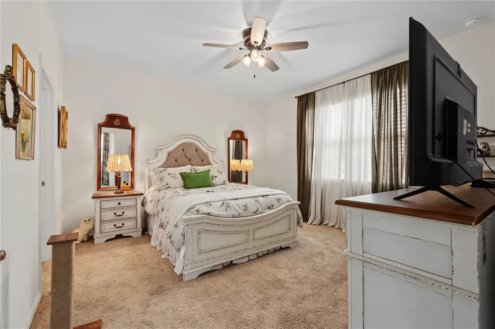 5285 SUNSHINE DRIVE Wildwood, FL 34785