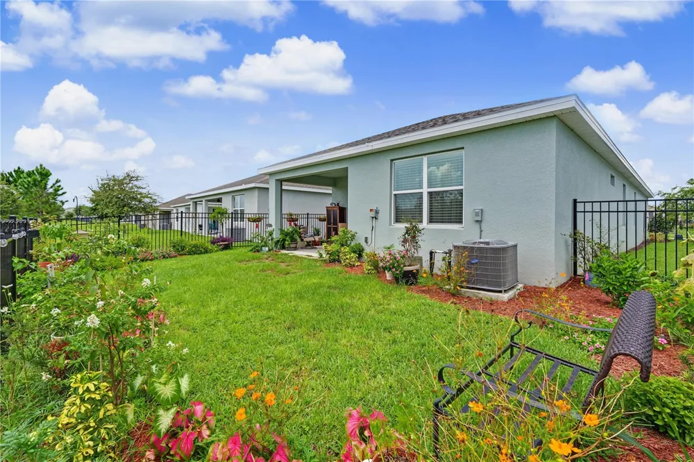 5285 SUNSHINE DRIVE Wildwood, FL 34785