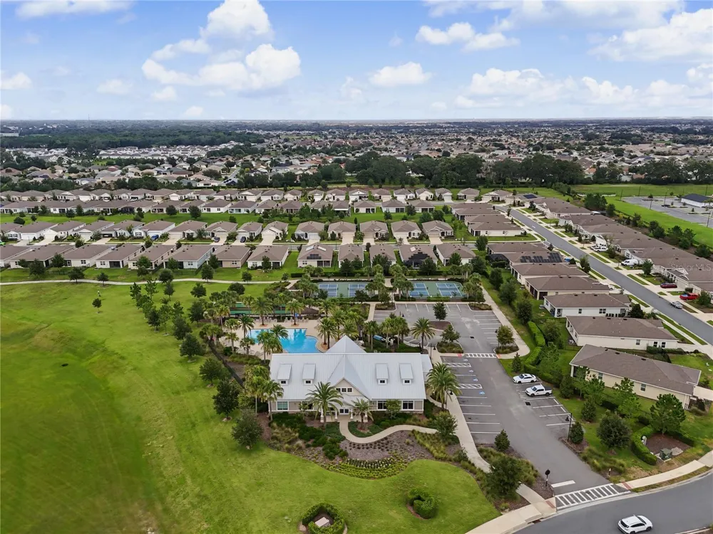 5285 SUNSHINE DRIVE Wildwood, FL 34785