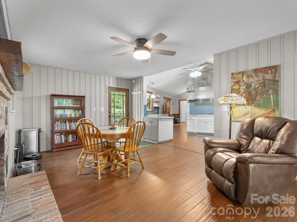 12 E Park Drive Tryon, NC 28782