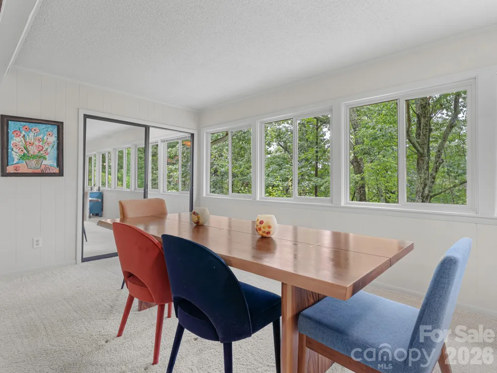 12 E Park Drive Tryon, NC 28782