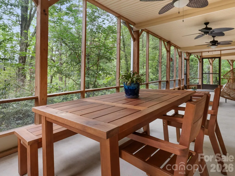 12 E Park Drive Tryon, NC 28782