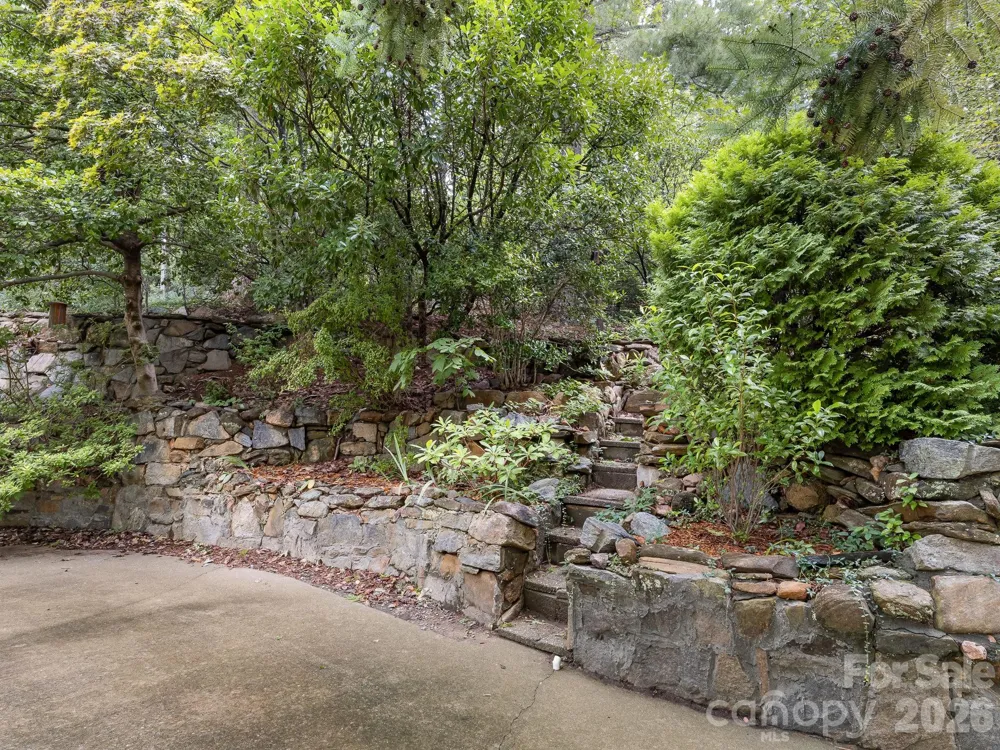 12 E Park Drive Tryon, NC 28782