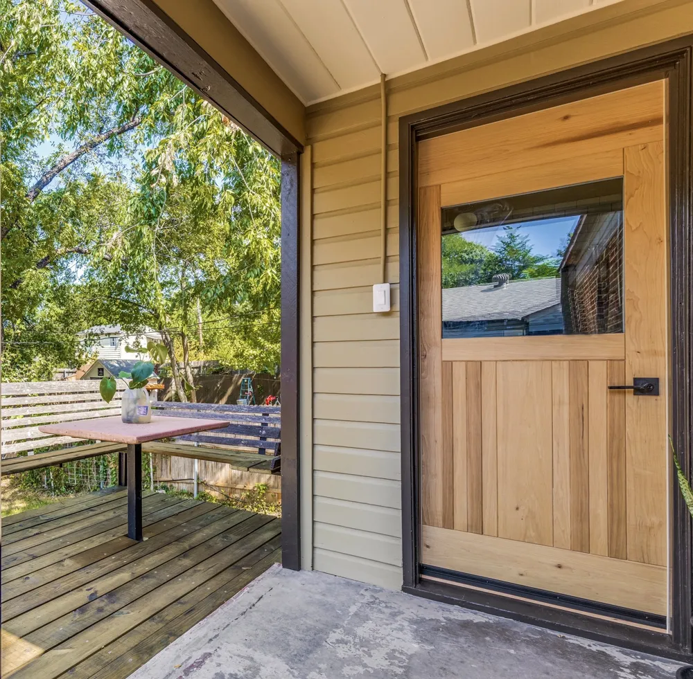 1427 Arizona Avenue Dallas, TX 75216