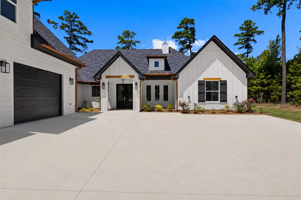 260 S Granite Lane Hallsville, TX 75650