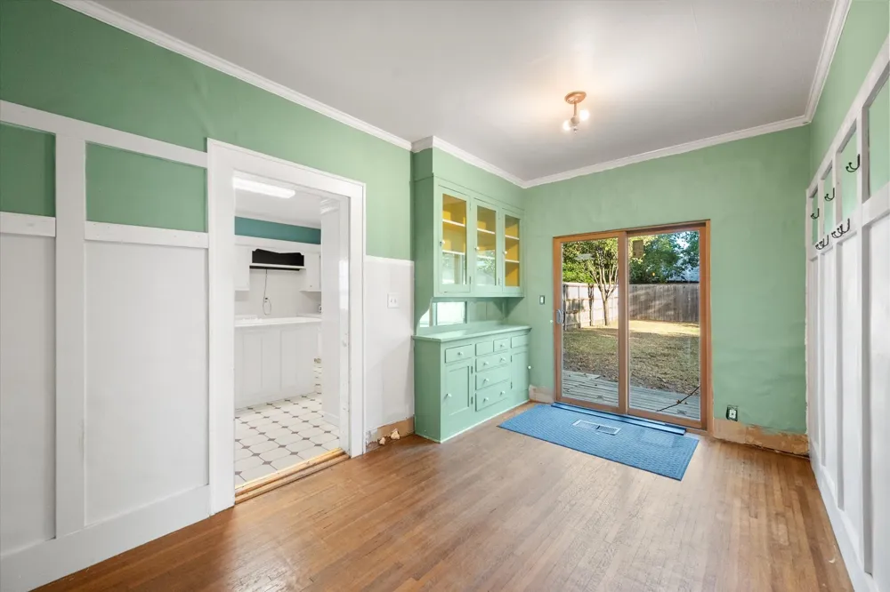 1452 W 2nd Avenue Corsicana, TX 75110