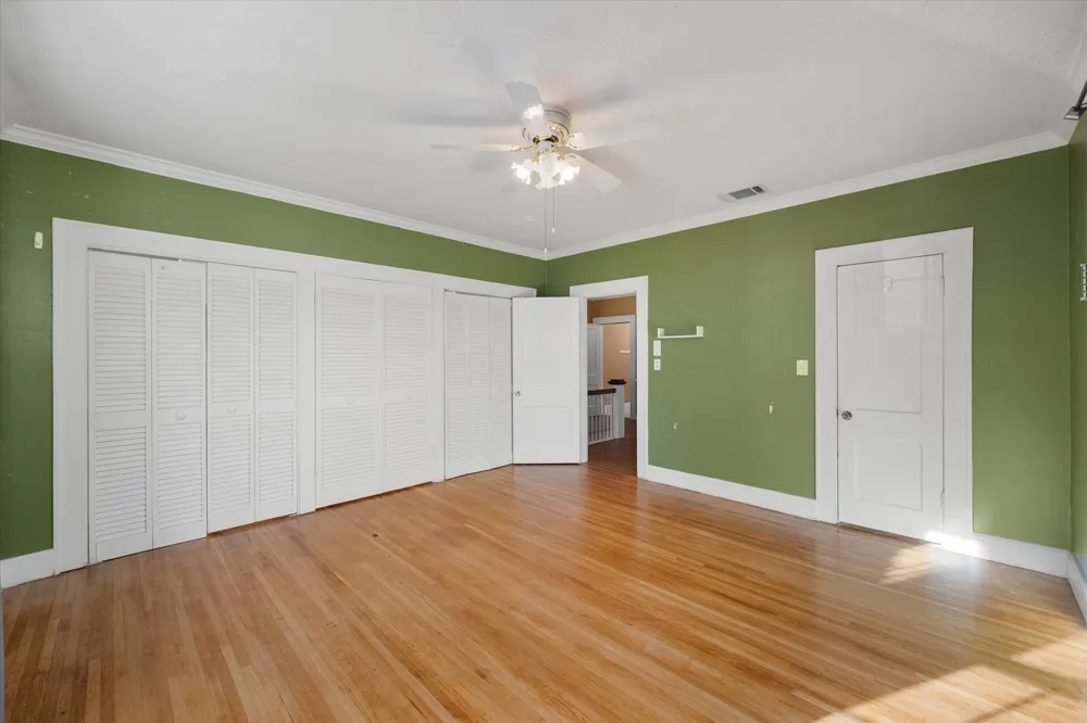 1452 W 2nd Avenue Corsicana, TX 75110