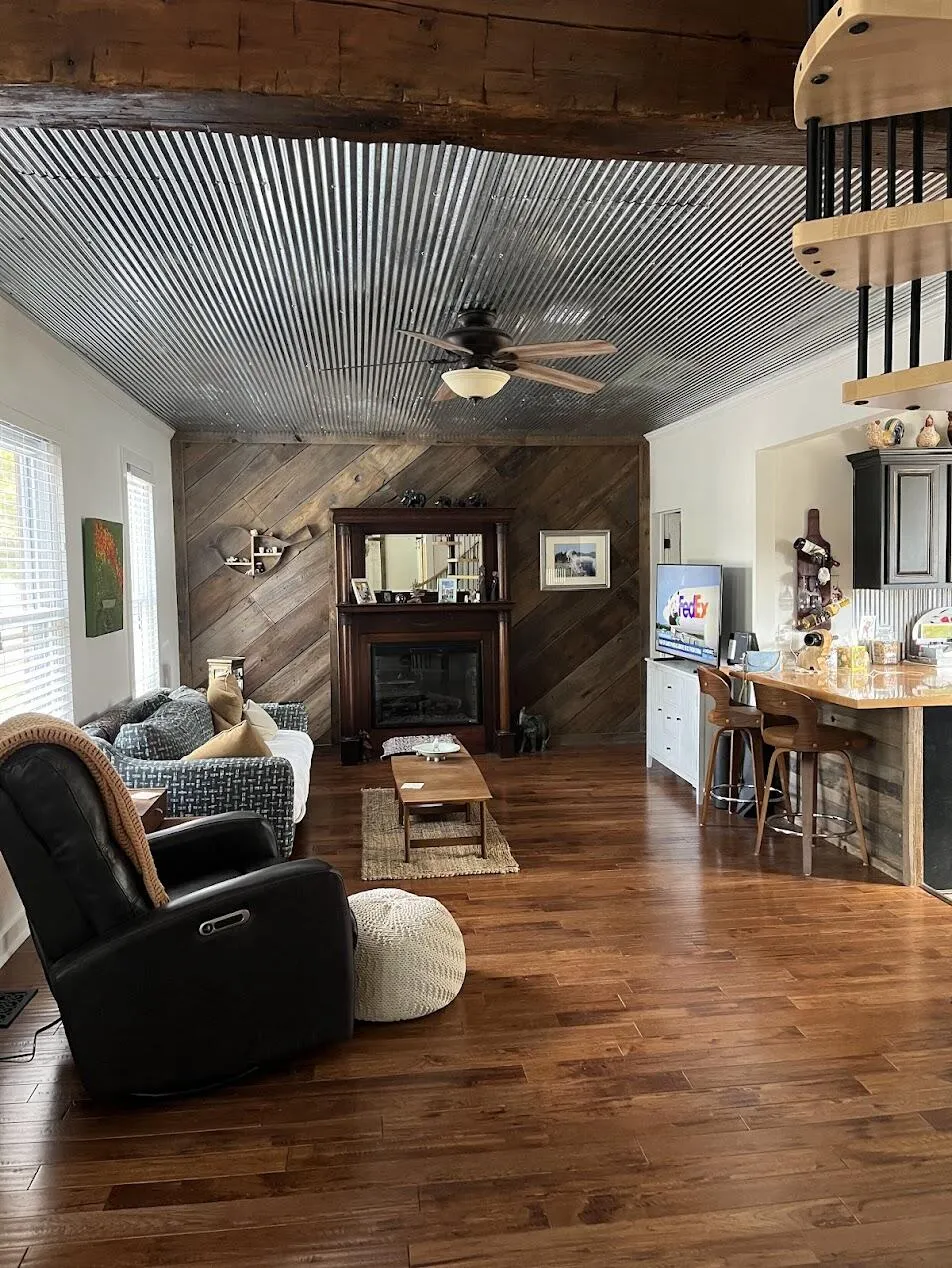 412 5th Street Grand Haven, MI 49417