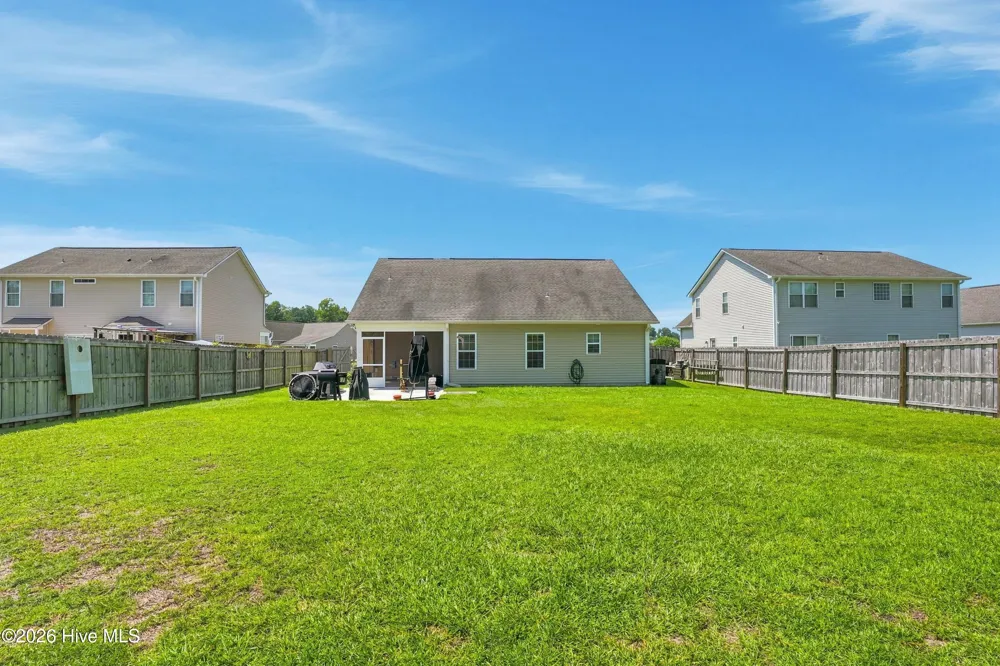 215 Preswick Drive Rocky Point, NC 28457