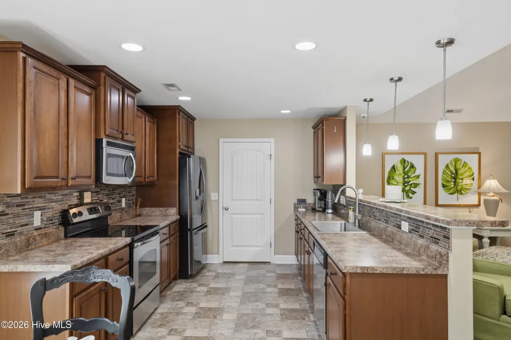 215 Preswick Drive Rocky Point, NC 28457