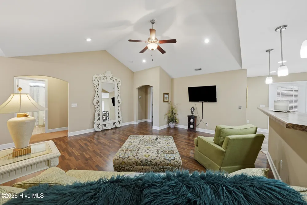 215 Preswick Drive Rocky Point, NC 28457