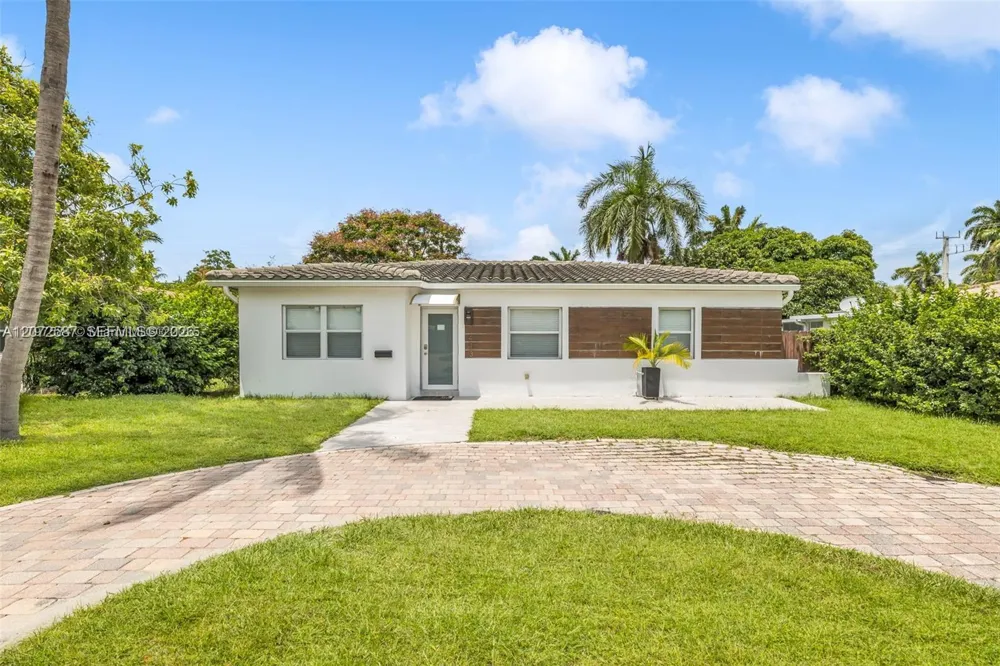1413 Funston Hollywood, FL 33020
