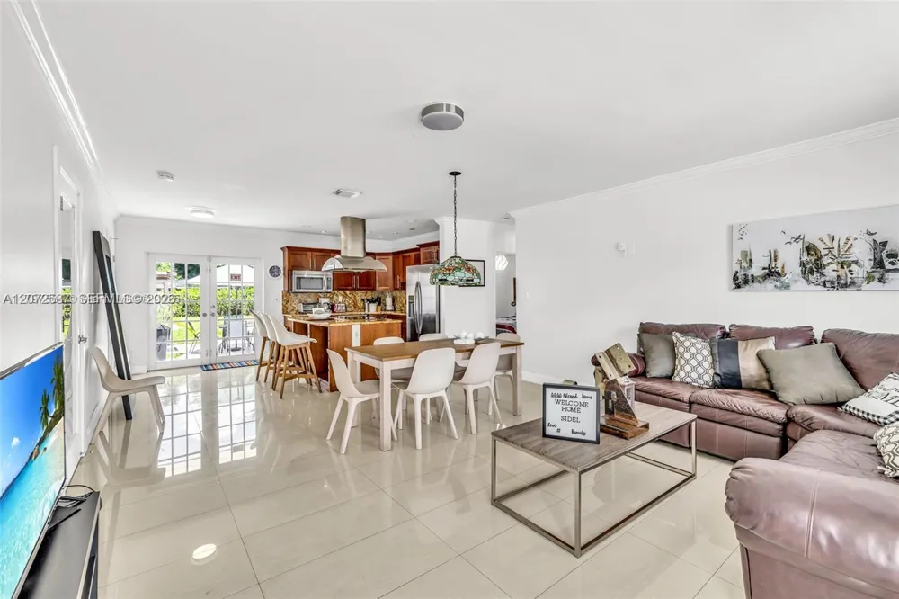 1413 Funston Hollywood, FL 33020