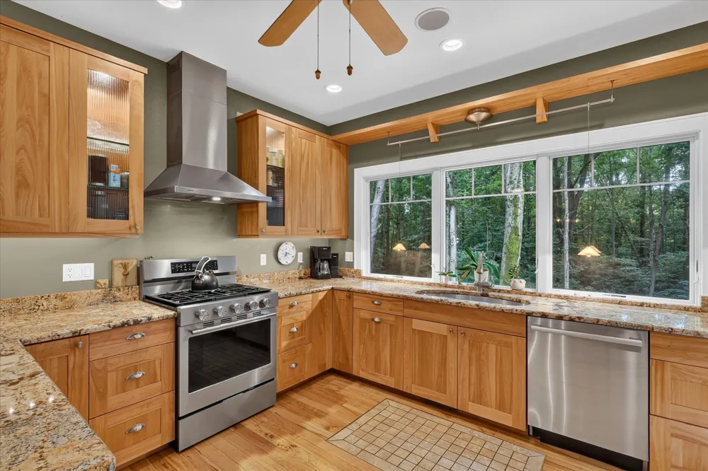 13724 Minnich Road Sawyer, MI 49125