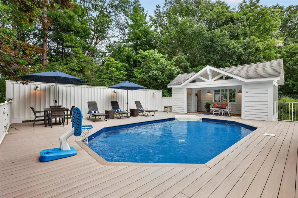 13724 Minnich Road Sawyer, MI 49125