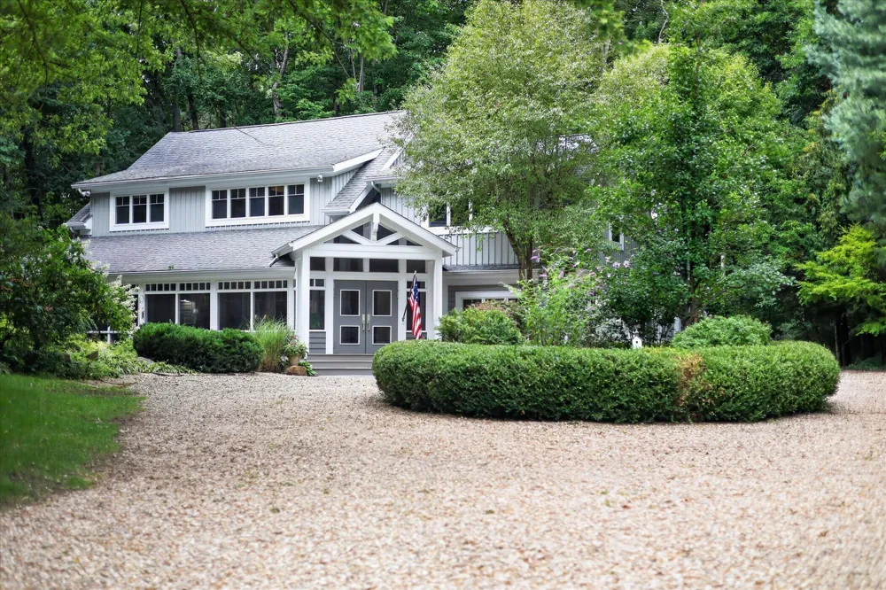13724 Minnich Road Sawyer, MI 49125