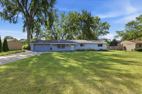 4845 Pelton Road