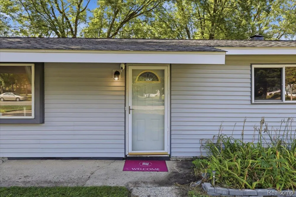 4845 Pelton Road Independence Charter Township, MI 48346