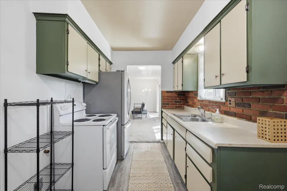 4845 Pelton Road Independence Charter Township, MI 48346