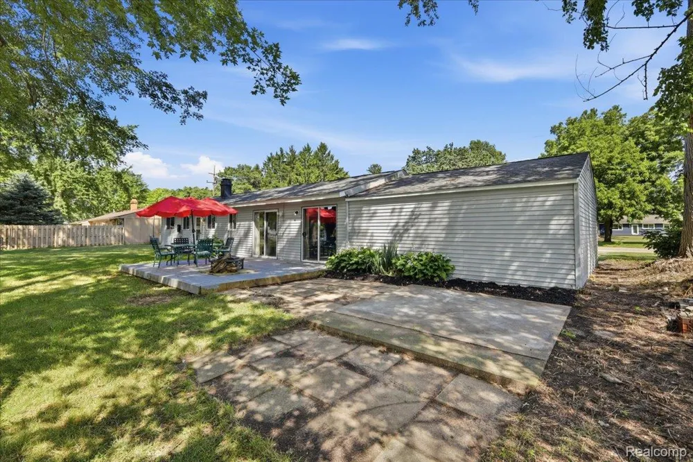 4845 Pelton Road Independence Charter Township, MI 48346