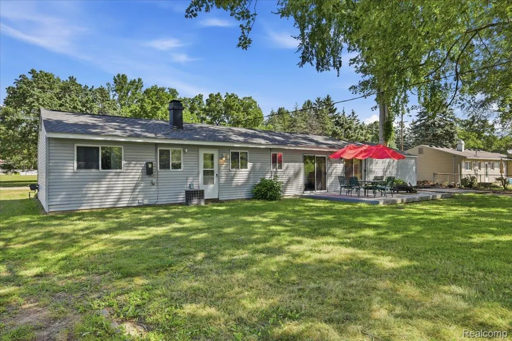 4845 Pelton Road Independence Charter Township, MI 48346
