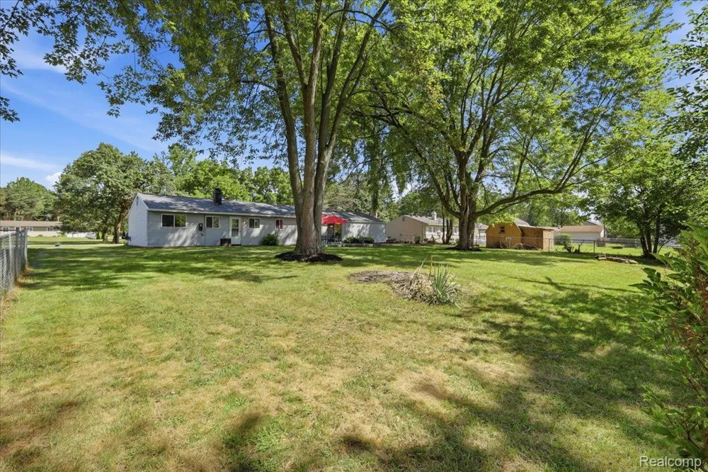 4845 Pelton Road Independence Charter Township, MI 48346