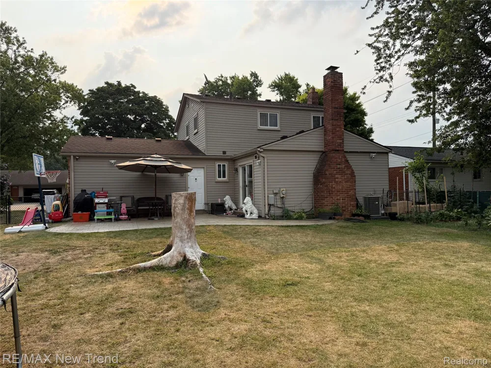 8821 Tavistock Drive Plymouth Charter Township, MI 48170
