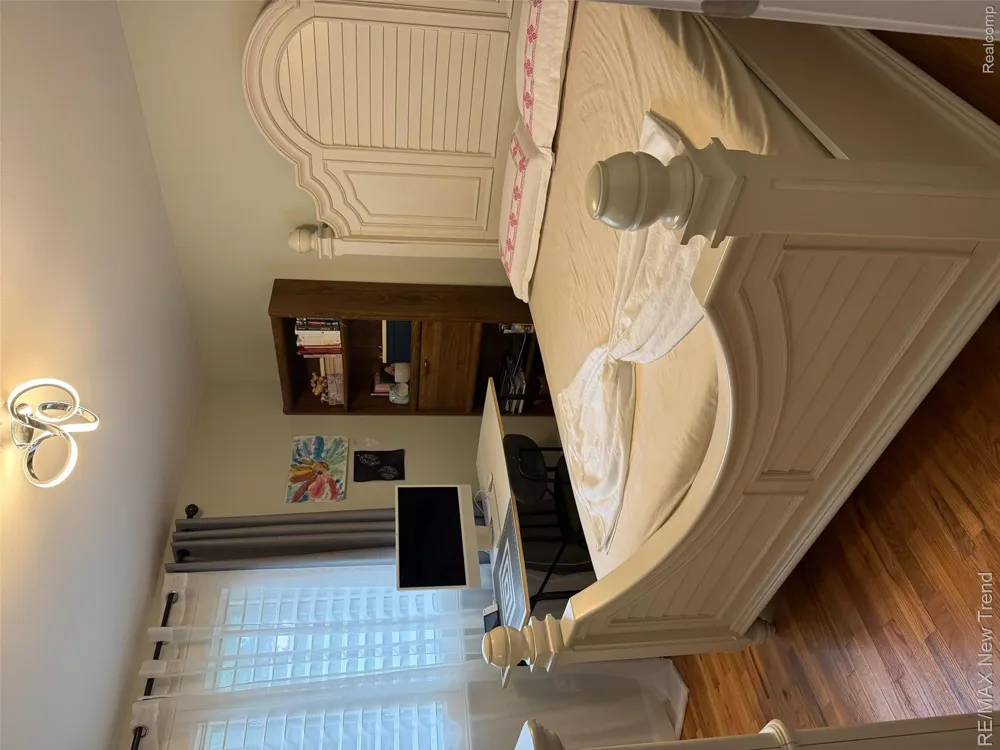 8821 Tavistock Drive Plymouth Charter Township, MI 48170
