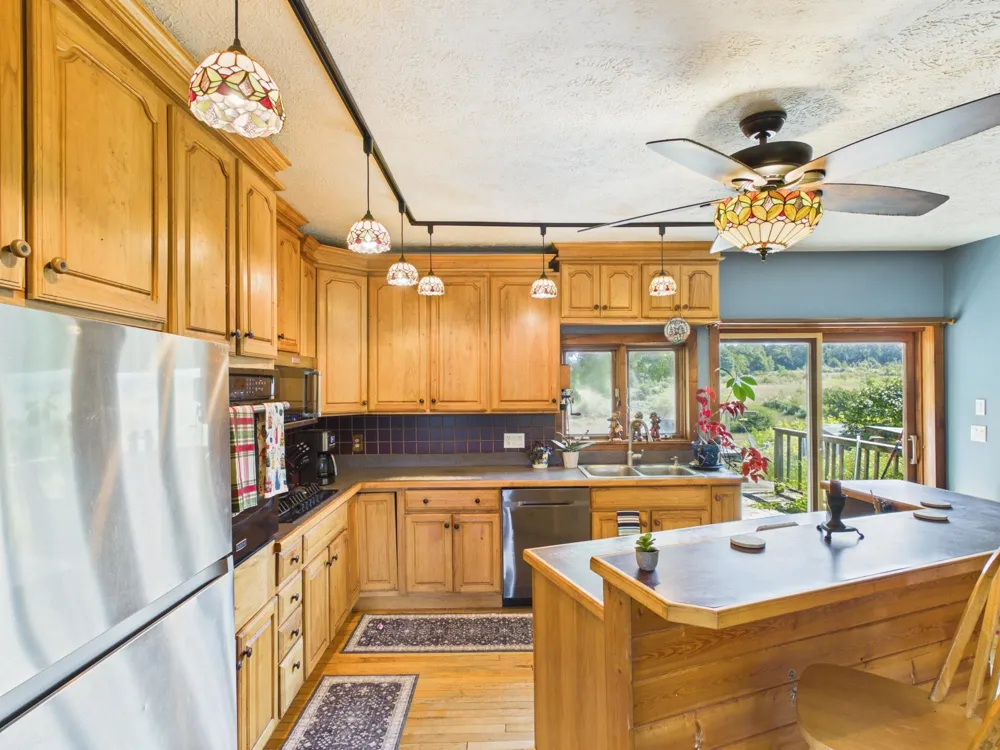 4200 Putnam Road Leelanau Township, MI 49682