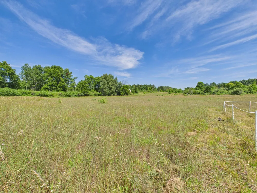 4200 Putnam Road Leelanau Township, MI 49682