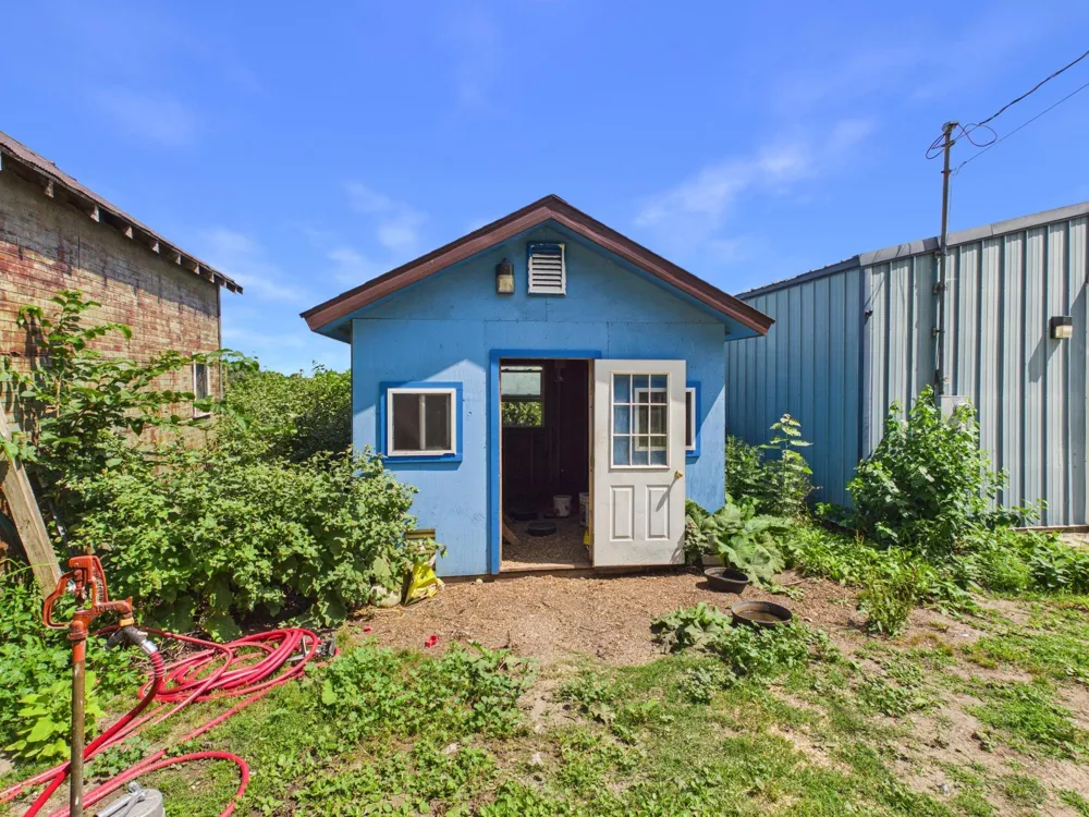4200 Putnam Road Leelanau Township, MI 49682
