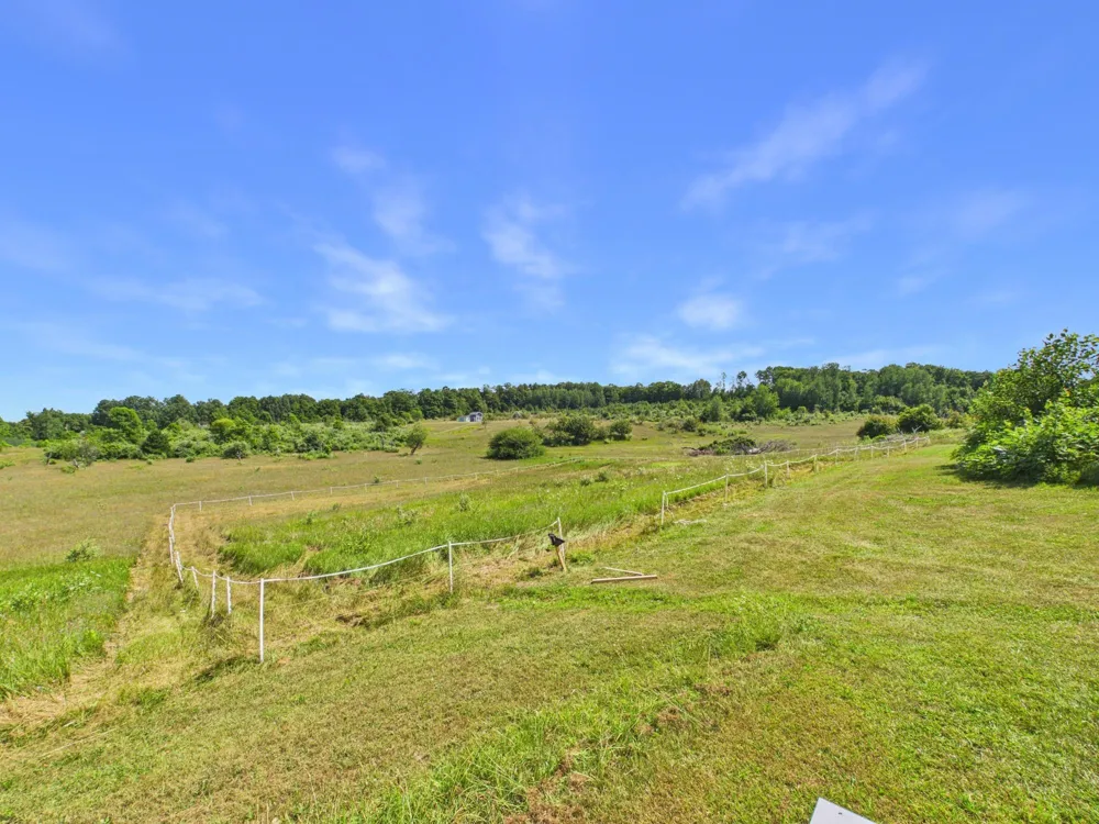 4200 Putnam Road Leelanau Township, MI 49682