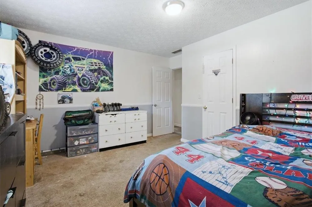 306 Ponderosa Tr Jackson, GA 30233