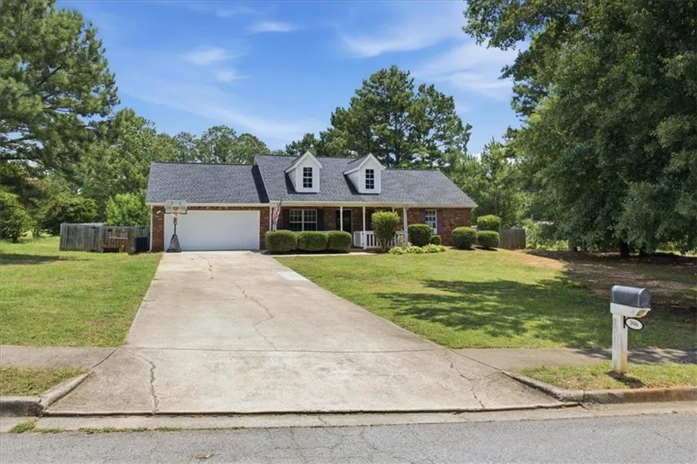 306 Ponderosa Tr Jackson, GA 30233
