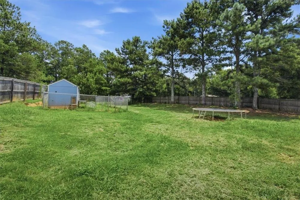 306 Ponderosa Tr Jackson, GA 30233