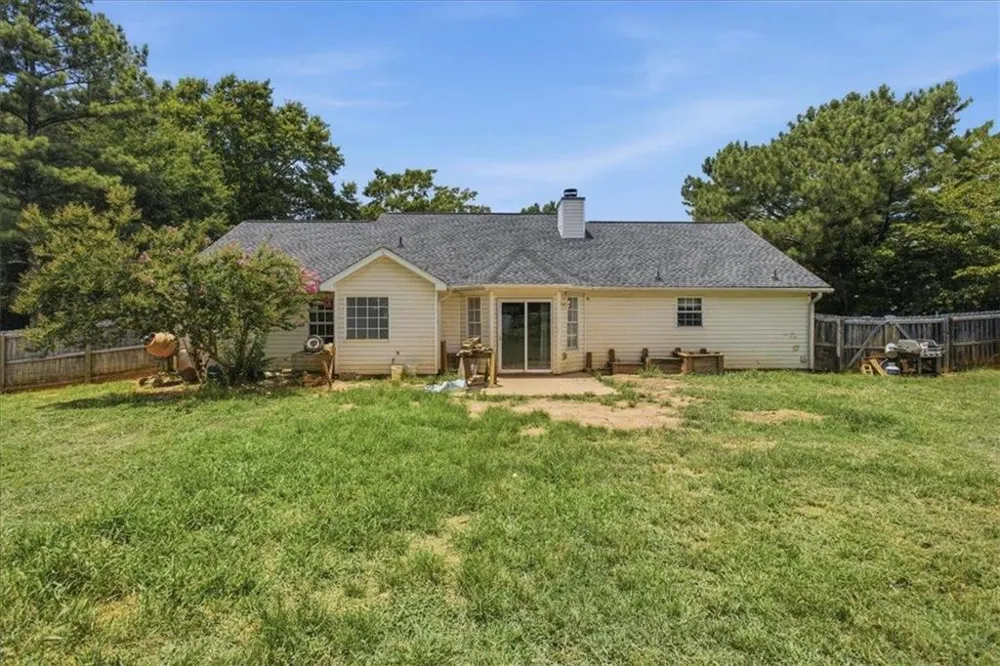 306 Ponderosa Tr Jackson, GA 30233