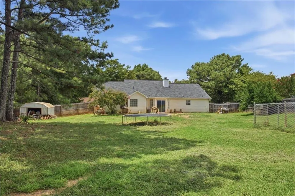 306 Ponderosa Tr Jackson, GA 30233