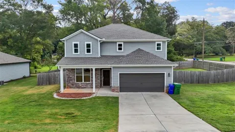 2054 Maplewood Way