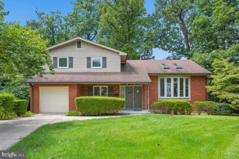 9202 WILMETT COURT