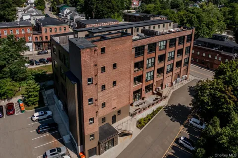 1 E Main Street #404